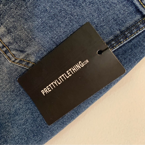 NWT* Pretty Little Thing Barrel Leg Split Hem Jeans - Picture 7 of 9